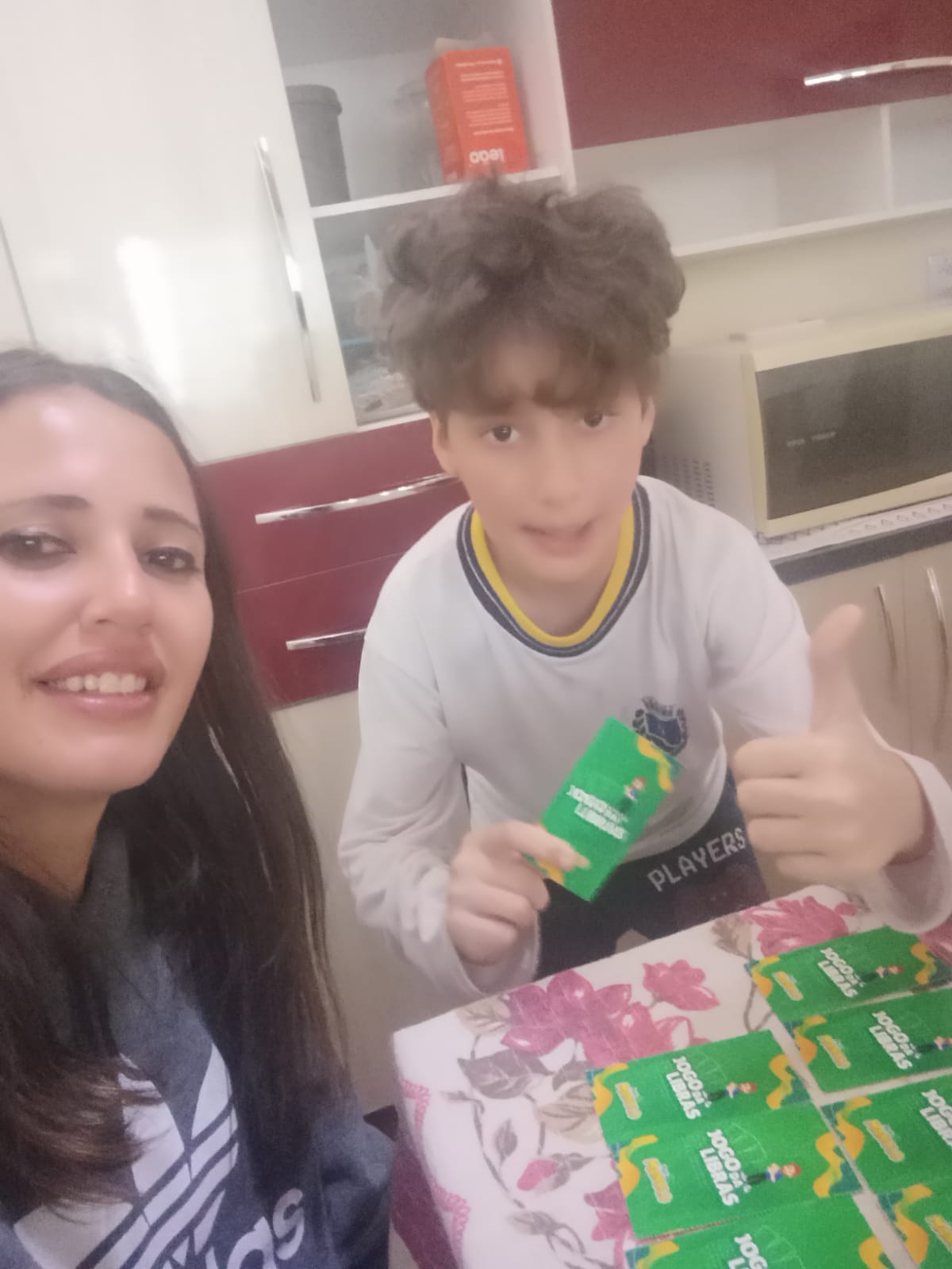 Envolvimento da família: jogando o Game Card em casa